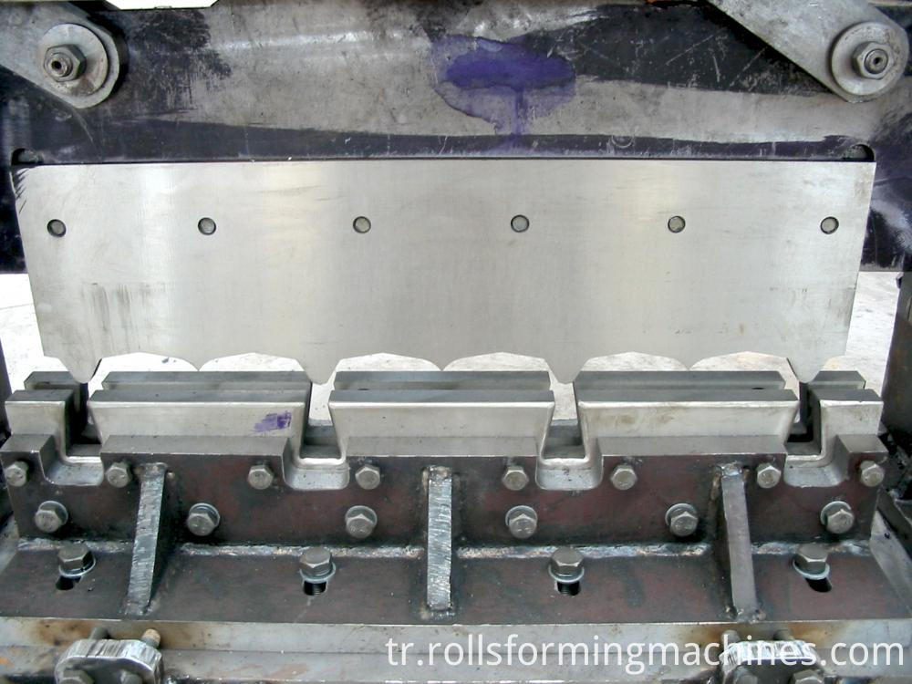 cutting 914 Floor Deck Galvanized Sheet Panel Metal Machine 04